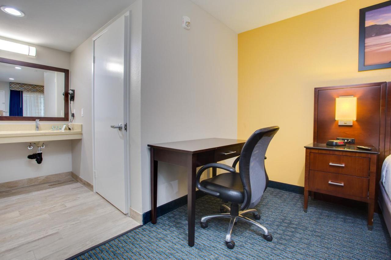 Quality Inn San Diego South - Τσούλα Βίστα Εξωτερικό φωτογραφία